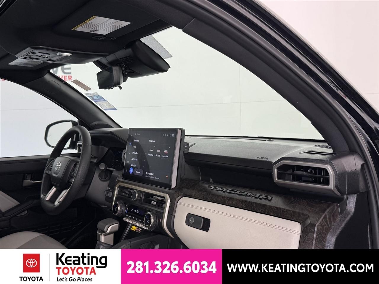 Toyota Tacoma Double Cab 4WD 2025