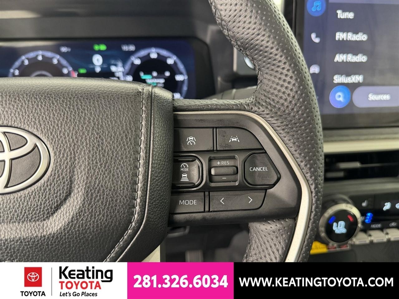 Toyota Tacoma Double Cab 4WD 2025