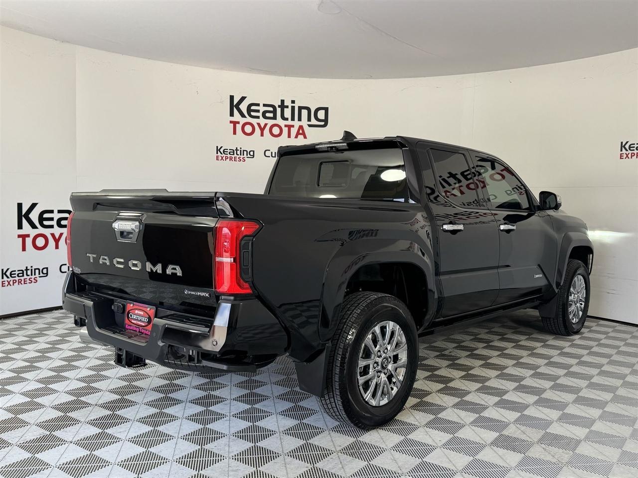 Toyota Tacoma Double Cab 4WD 2025