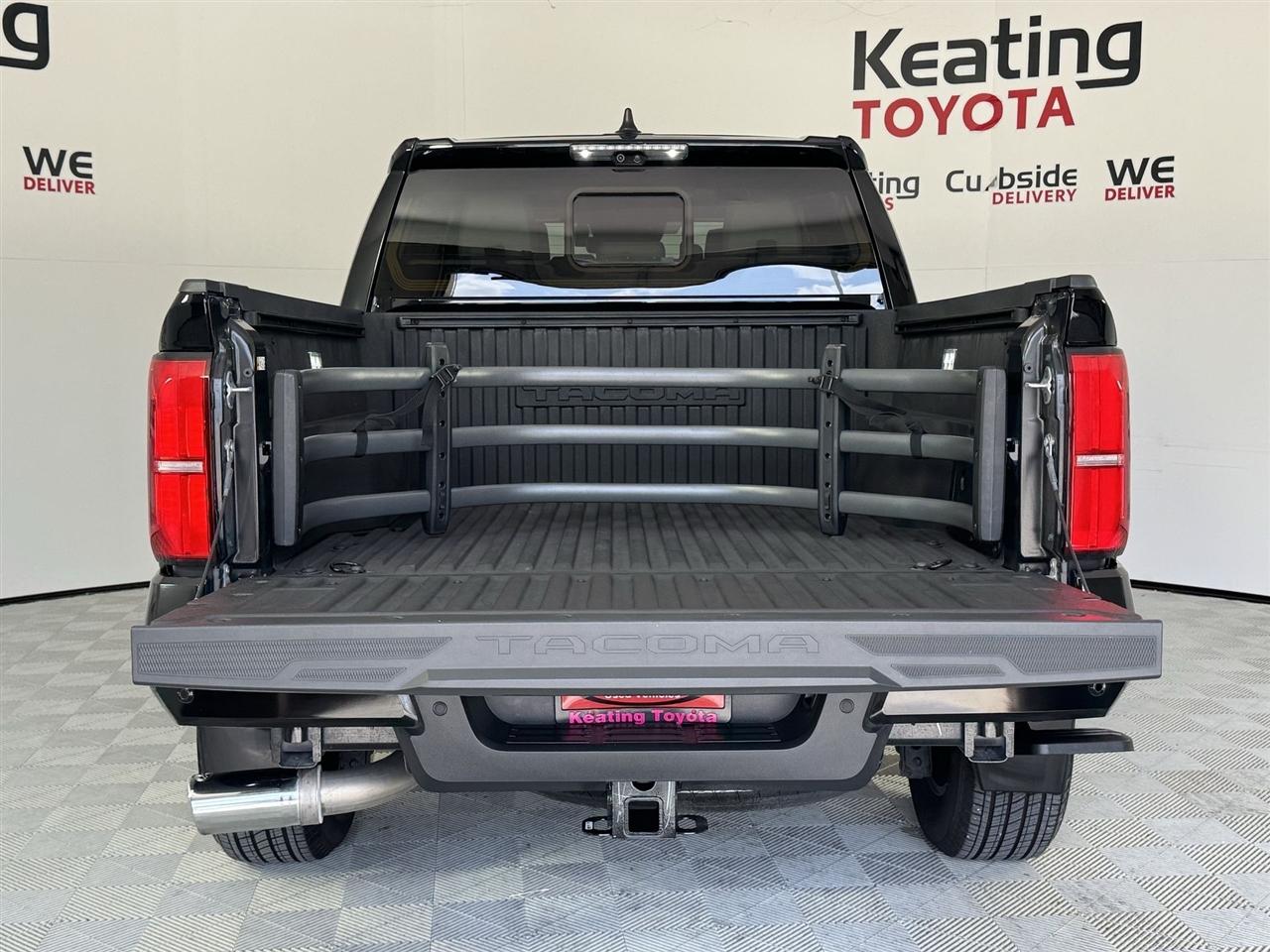 Toyota Tacoma Double Cab 4WD 2025