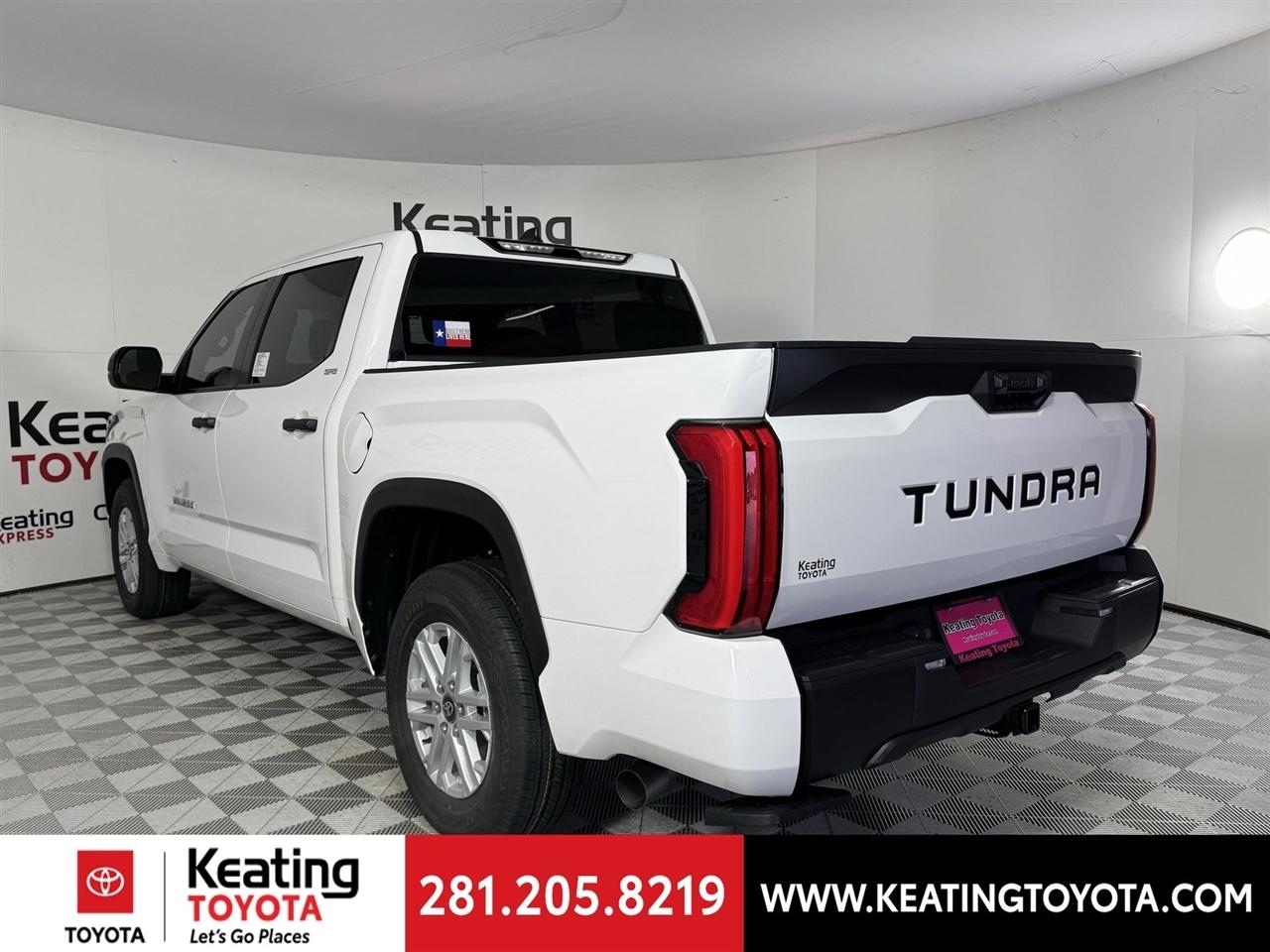 Toyota Tundra SR5 CrewMax 2WD 2026