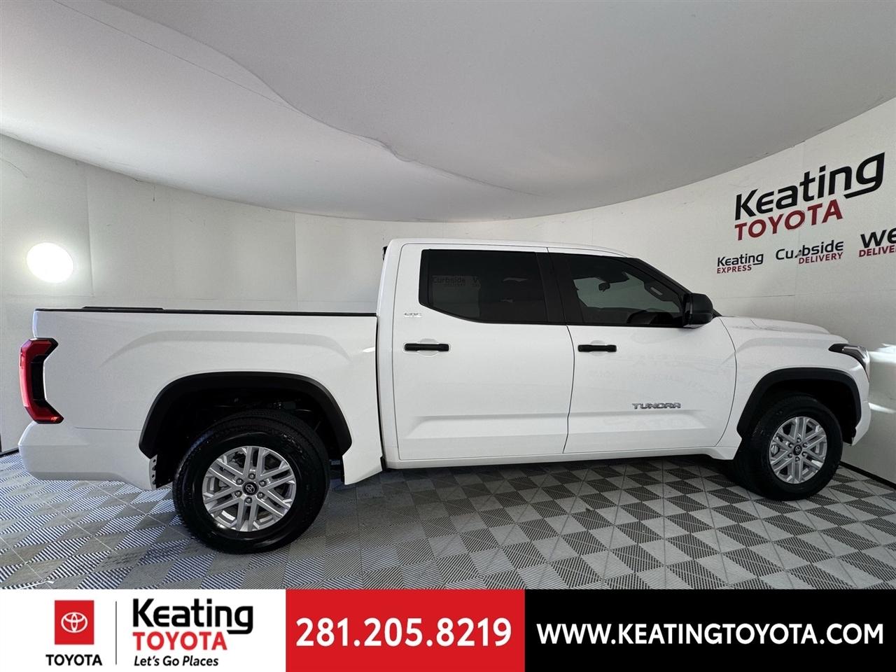 Toyota Tundra SR5 CrewMax 2WD 2026