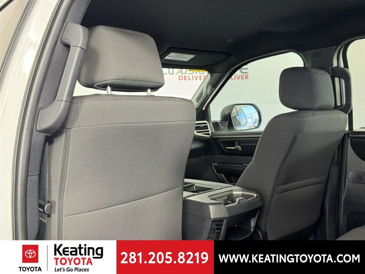 Toyota Tundra SR5 CrewMax 2WD 2026