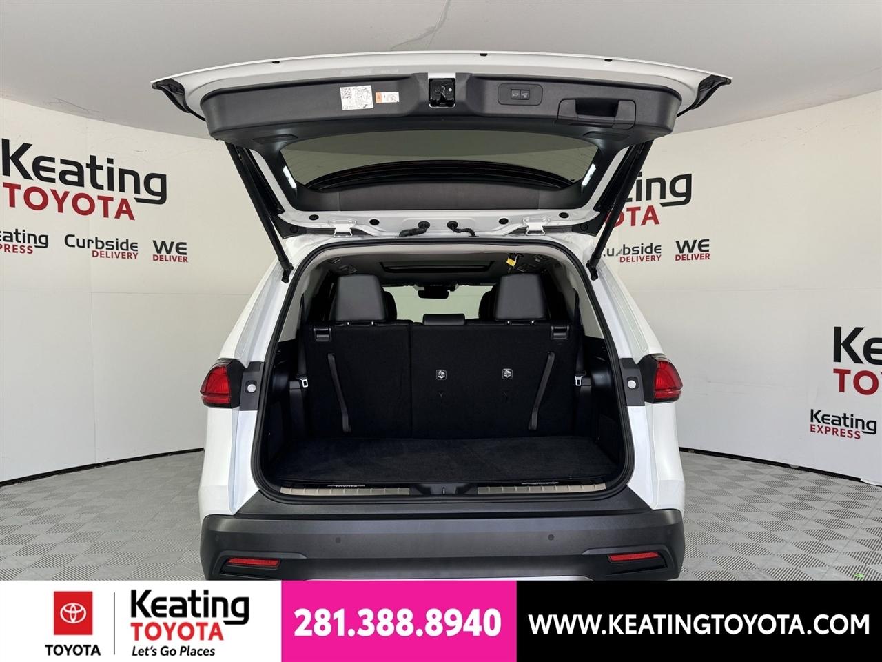 Toyota Grand Highlander XLE AWD 2026