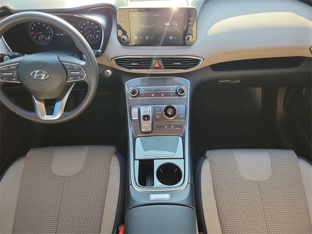 Hyundai Santa Fe SEL 2022