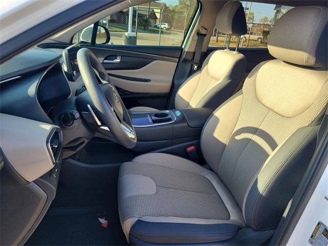 Hyundai Santa Fe SEL 2022