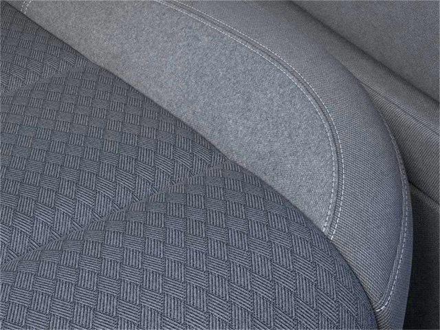 Chevrolet Silverado 1500 Custom Crew Cab 2WD 2026