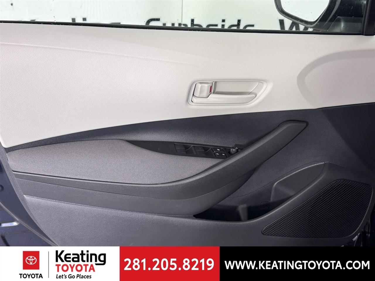 Toyota Corolla LE 2026