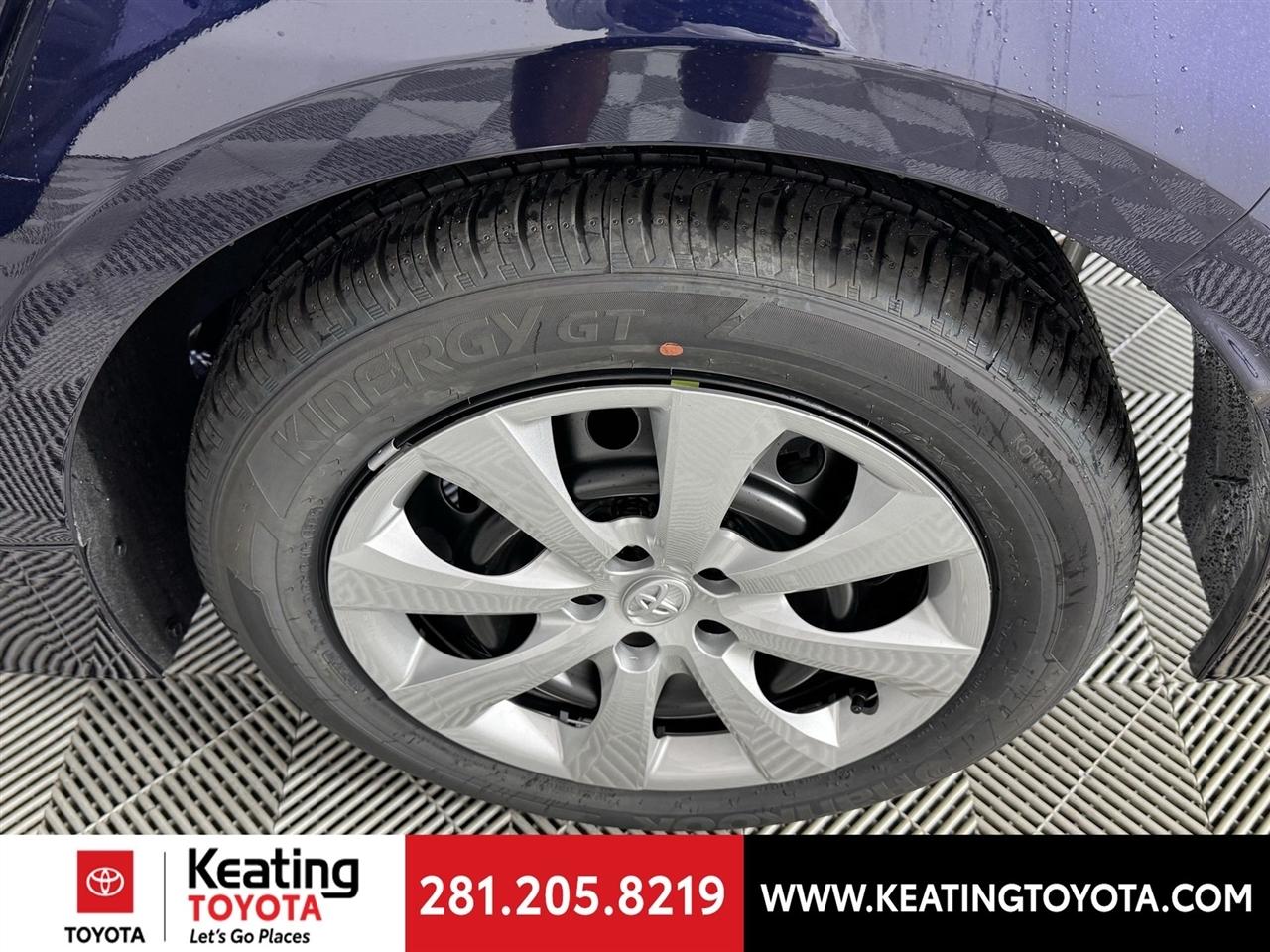 Toyota Corolla LE 2026