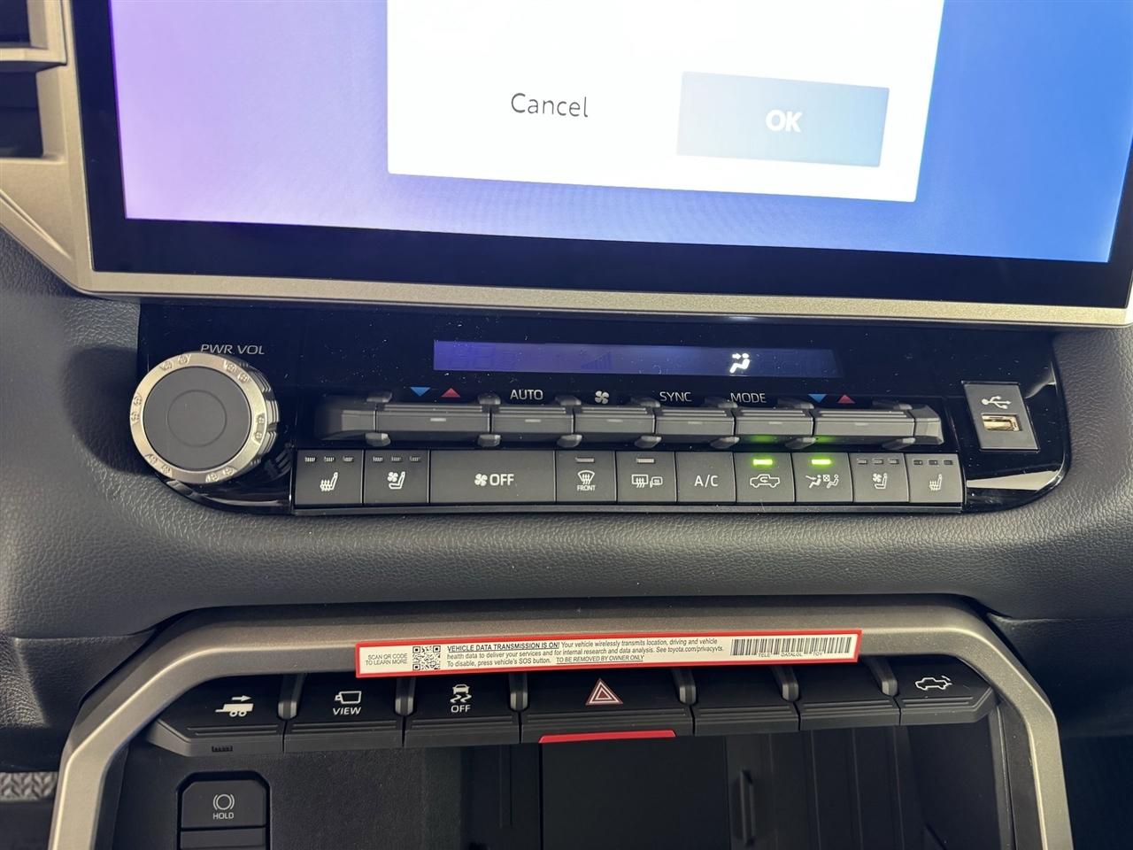 Toyota Tundra Limited CrewMax 2WD 2026