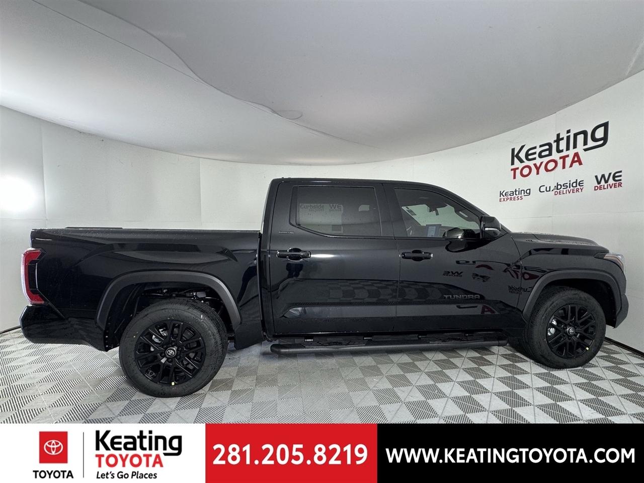 Toyota Tundra Limited CrewMax 2WD 2026