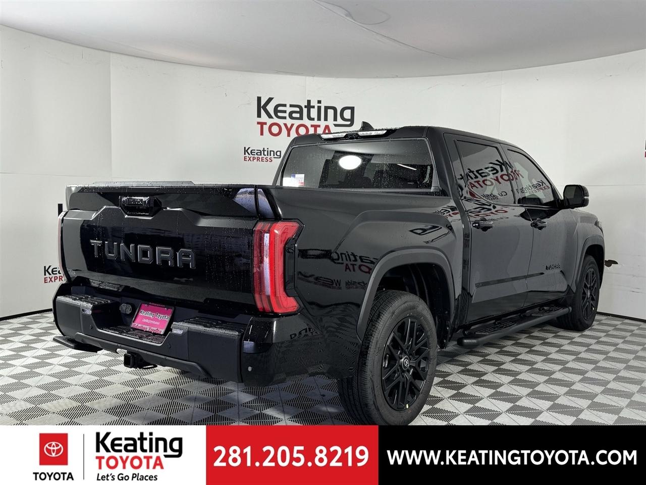Toyota Tundra Limited CrewMax 2WD 2026