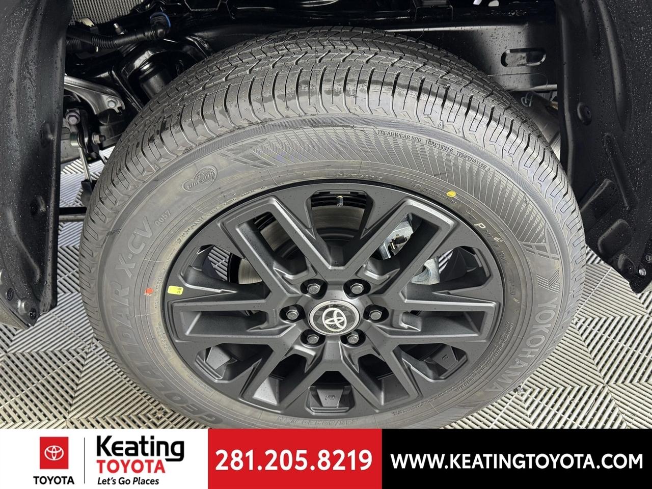 Toyota Tundra Limited CrewMax 2WD 2026