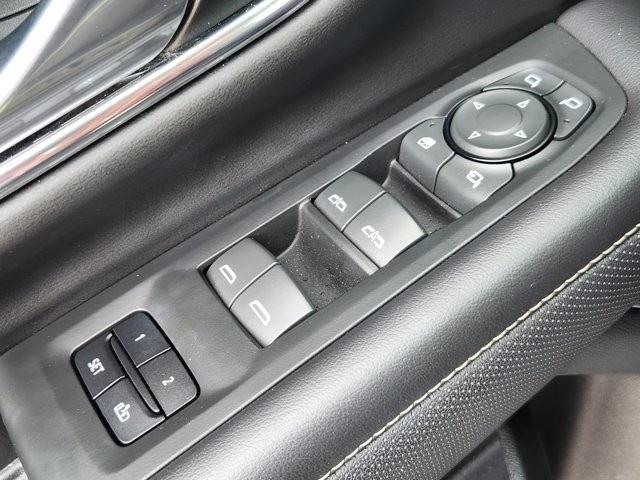 GMC Yukon SLT 4WD 2022