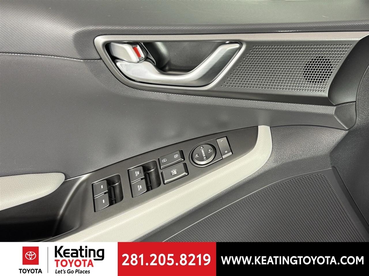 Hyundai Ioniq Plug-In Hybrid SEL 2021