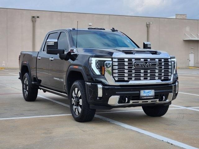 GMC Sierra 2500HD Denali Crew Cab 4WD SB 2025