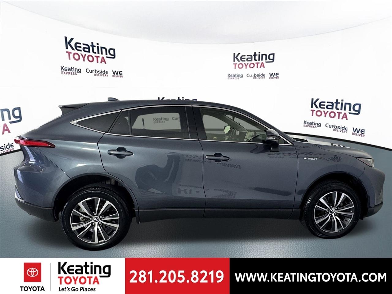 Toyota Venza LE 2021