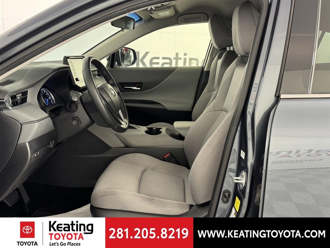 Toyota Venza LE 2021