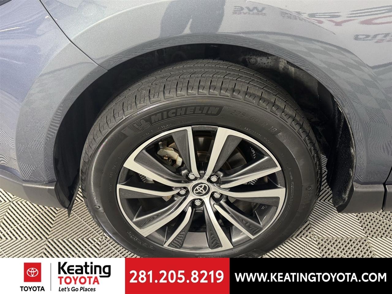 Toyota Venza LE 2021