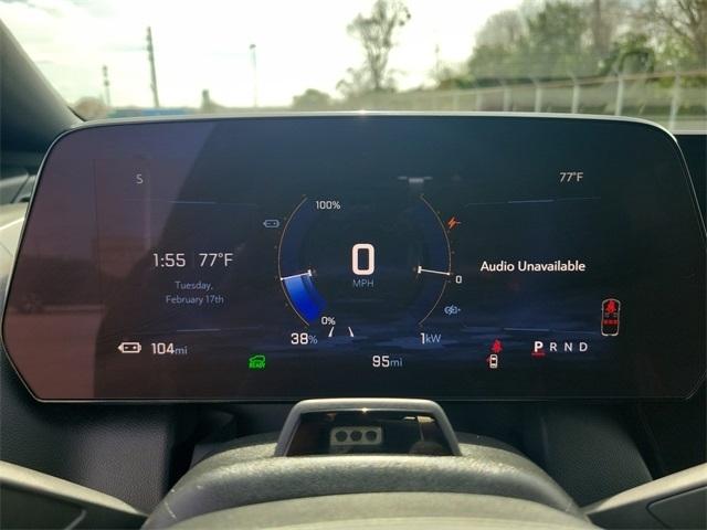 Chevrolet Equinox EV 2RS Launch Edition 2024