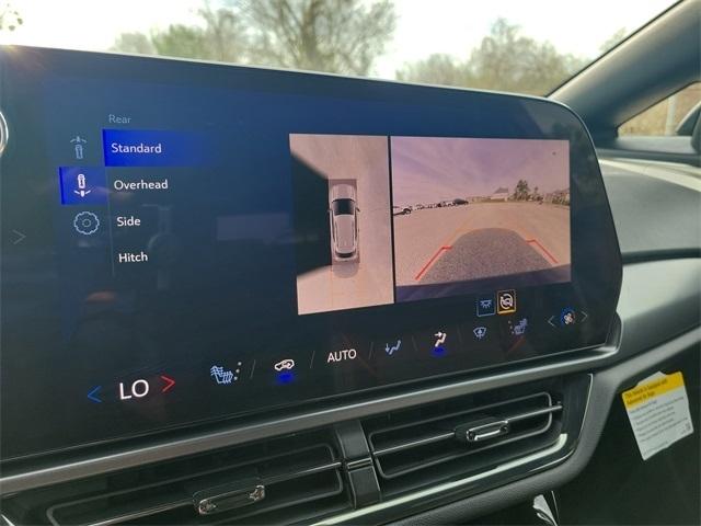 Chevrolet Equinox EV 2RS Launch Edition 2024