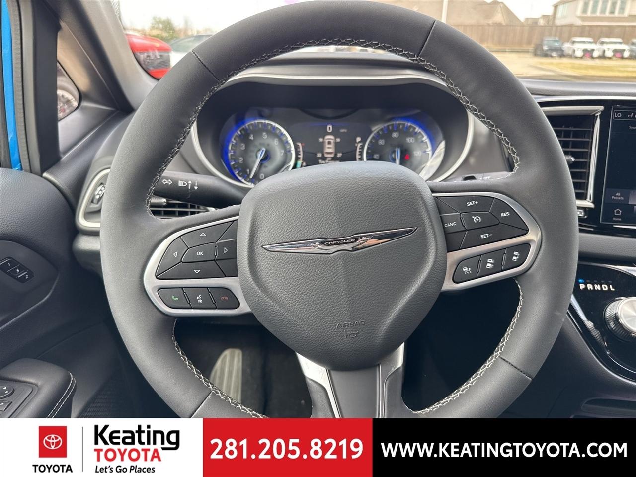 Chrysler Pacifica  2026