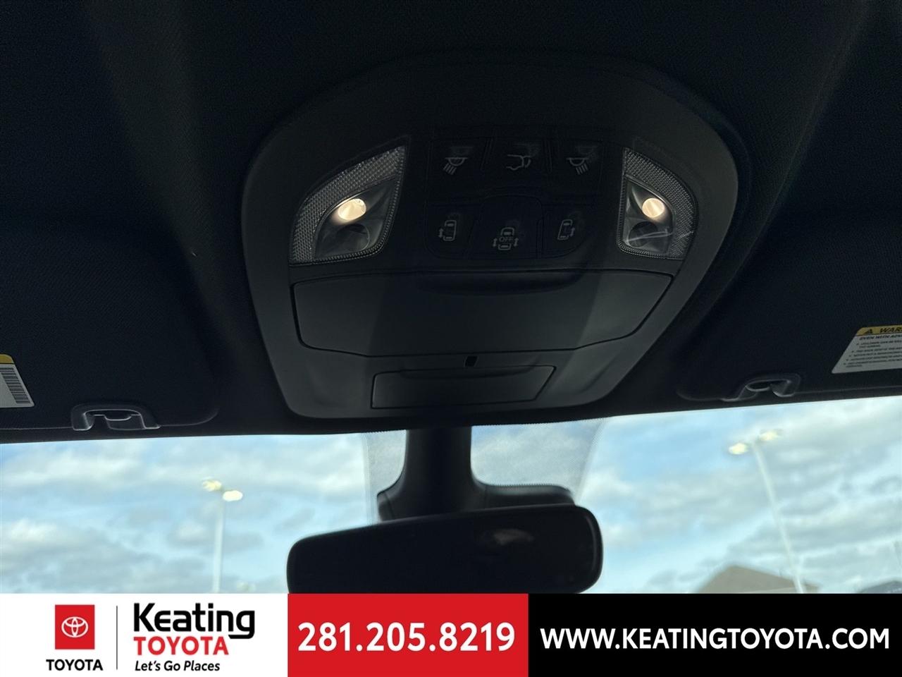 Chrysler Pacifica  2026