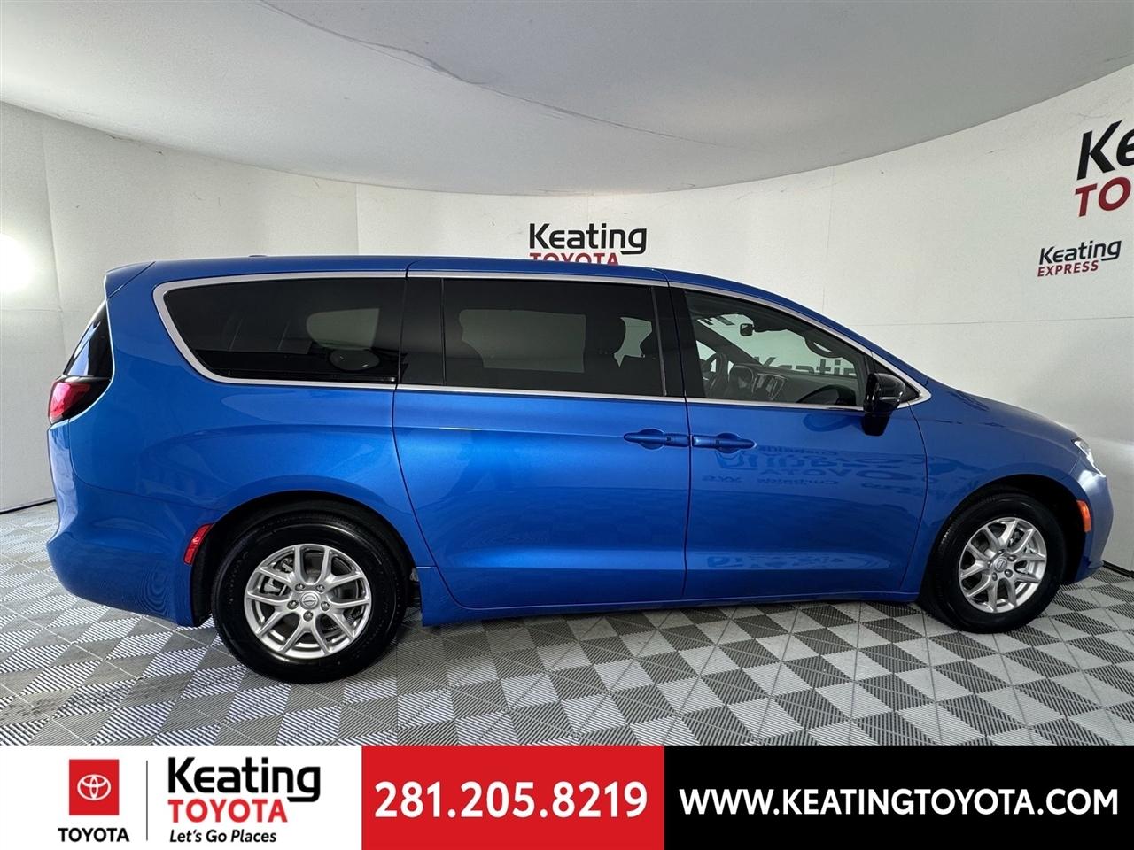 Chrysler Pacifica  2026