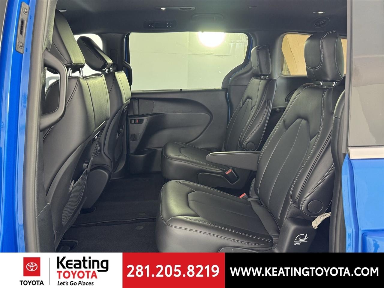 Chrysler Pacifica  2026