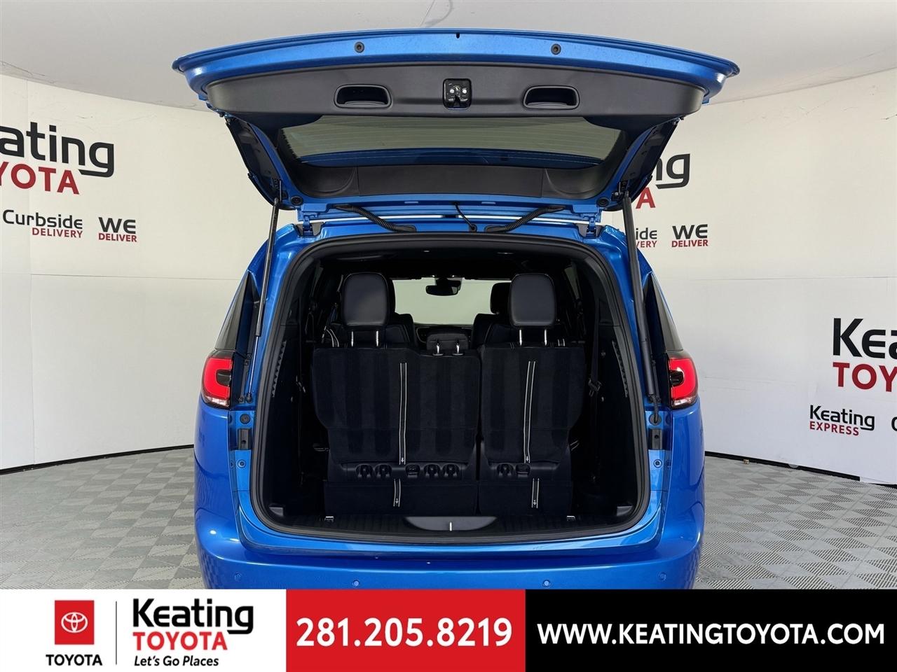 Chrysler Pacifica  2026