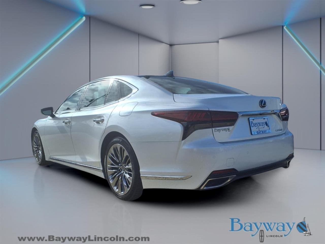 Lexus LS 500 Base 2022