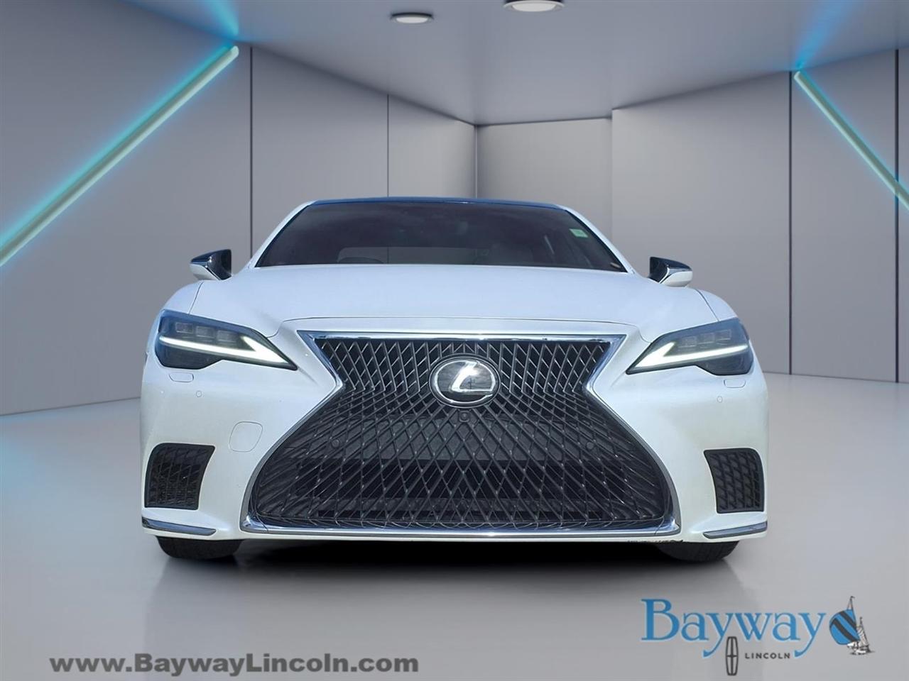 Lexus LS 500 Base 2022