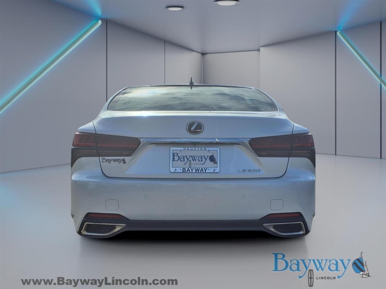 Lexus LS 500 Base 2022