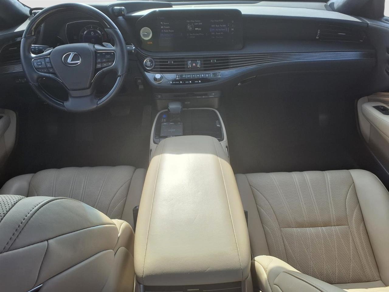 Lexus LS 500 Base 2022