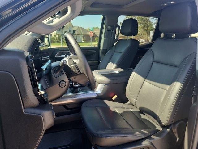 Chevrolet Silverado 1500 LTZ Crew Cab 4WD 2022