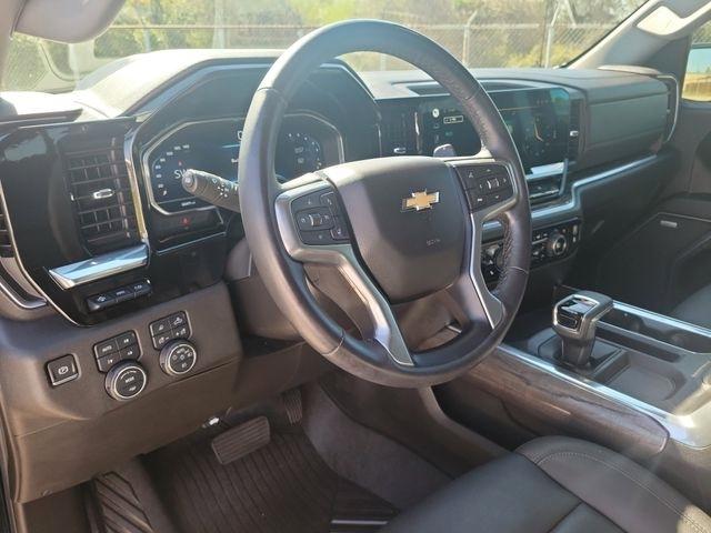 Chevrolet Silverado 1500 LTZ Crew Cab 4WD 2022