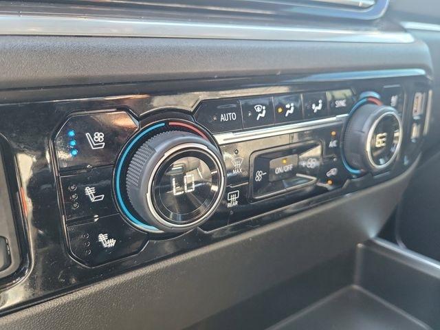 Chevrolet Silverado 1500 LTZ Crew Cab 4WD 2022