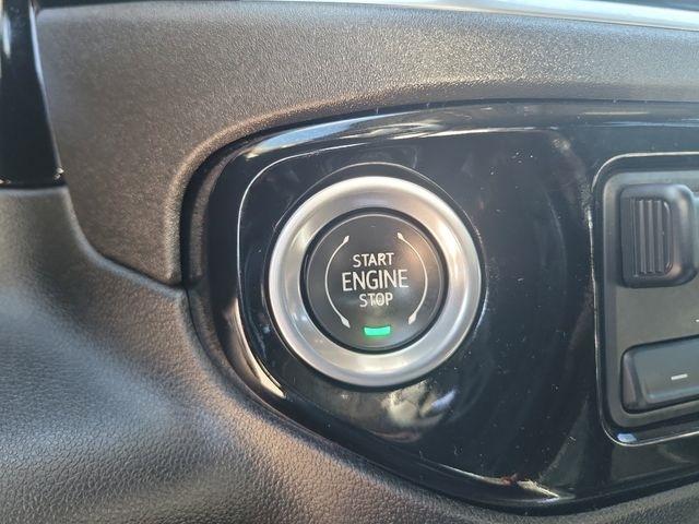 Chevrolet Silverado 1500 LTZ Crew Cab 4WD 2022