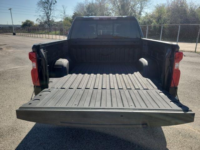 Chevrolet Silverado 1500 LTZ Crew Cab 4WD 2022