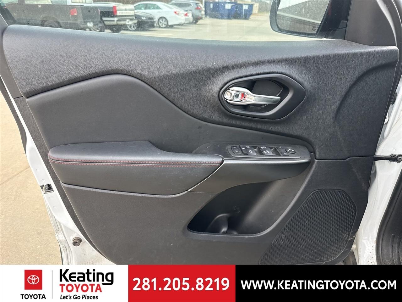 Jeep Cherokee Trailhawk 4WD 2022