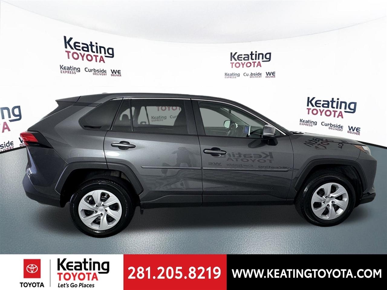 Toyota RAV4 LE AWD 2023