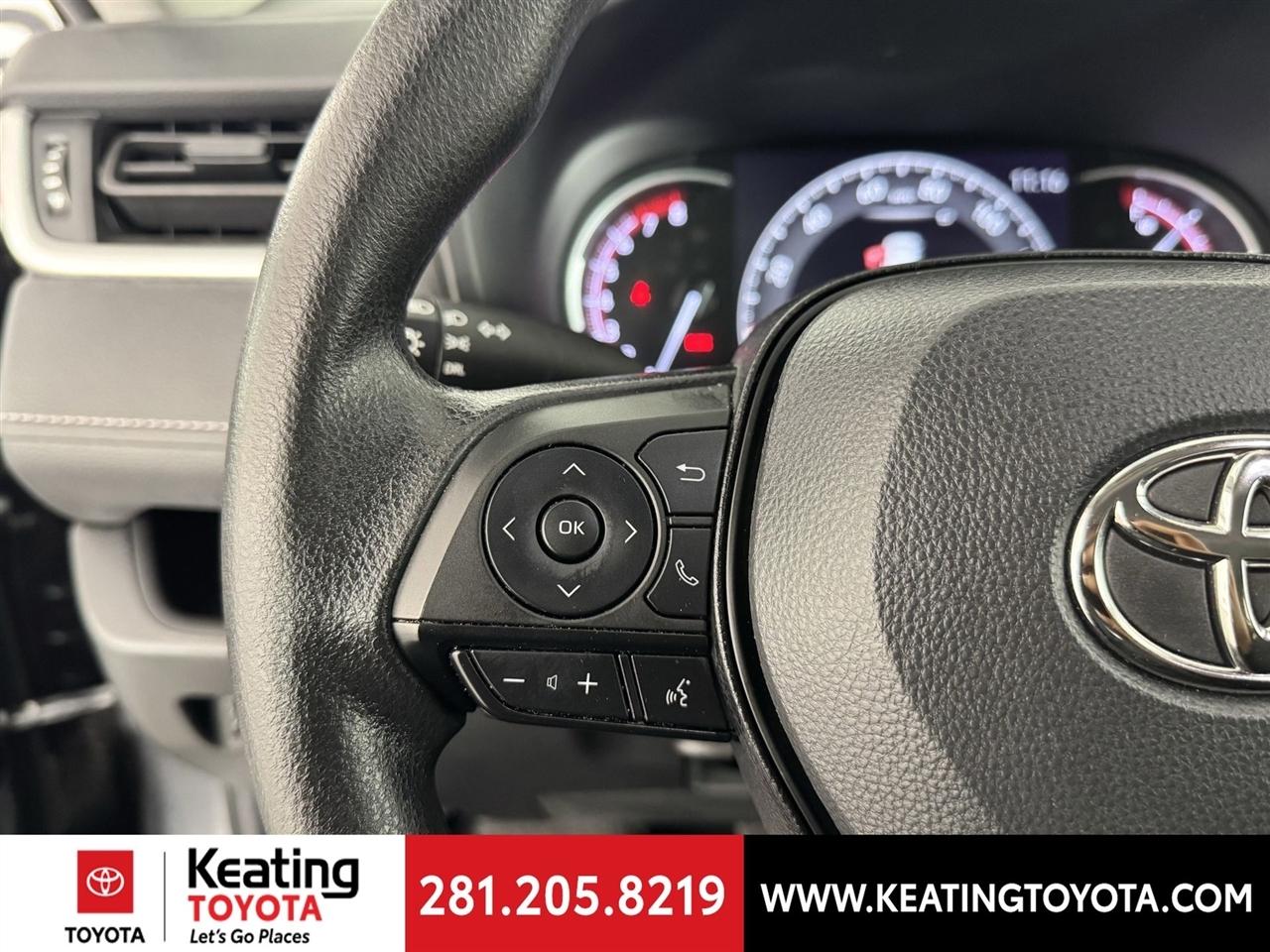 Toyota RAV4 LE AWD 2023