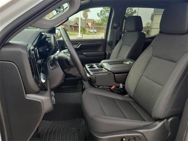 Chevrolet Silverado 1500 LT-L Crew Cab 4WD 2023