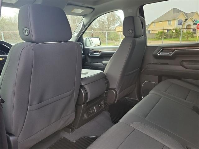 Chevrolet Silverado 1500 LT-L Crew Cab 4WD 2023