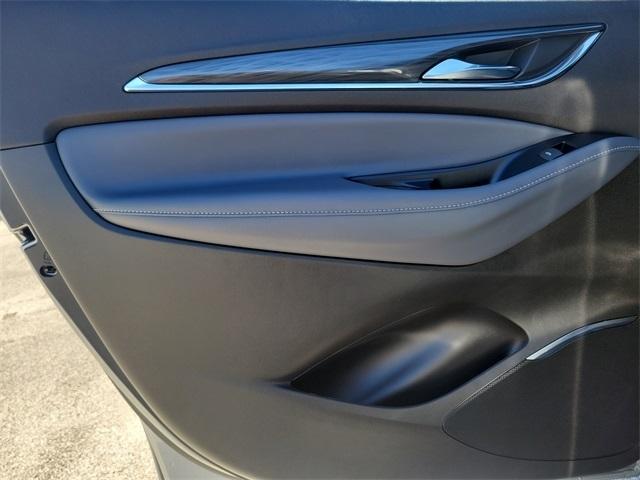 Buick Enclave Essence FWD 2023