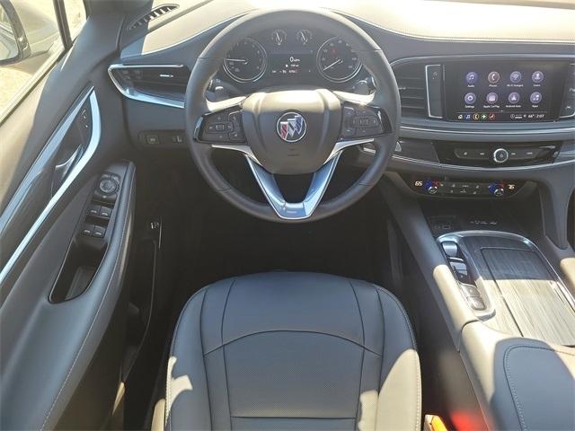 Buick Enclave Essence FWD 2023