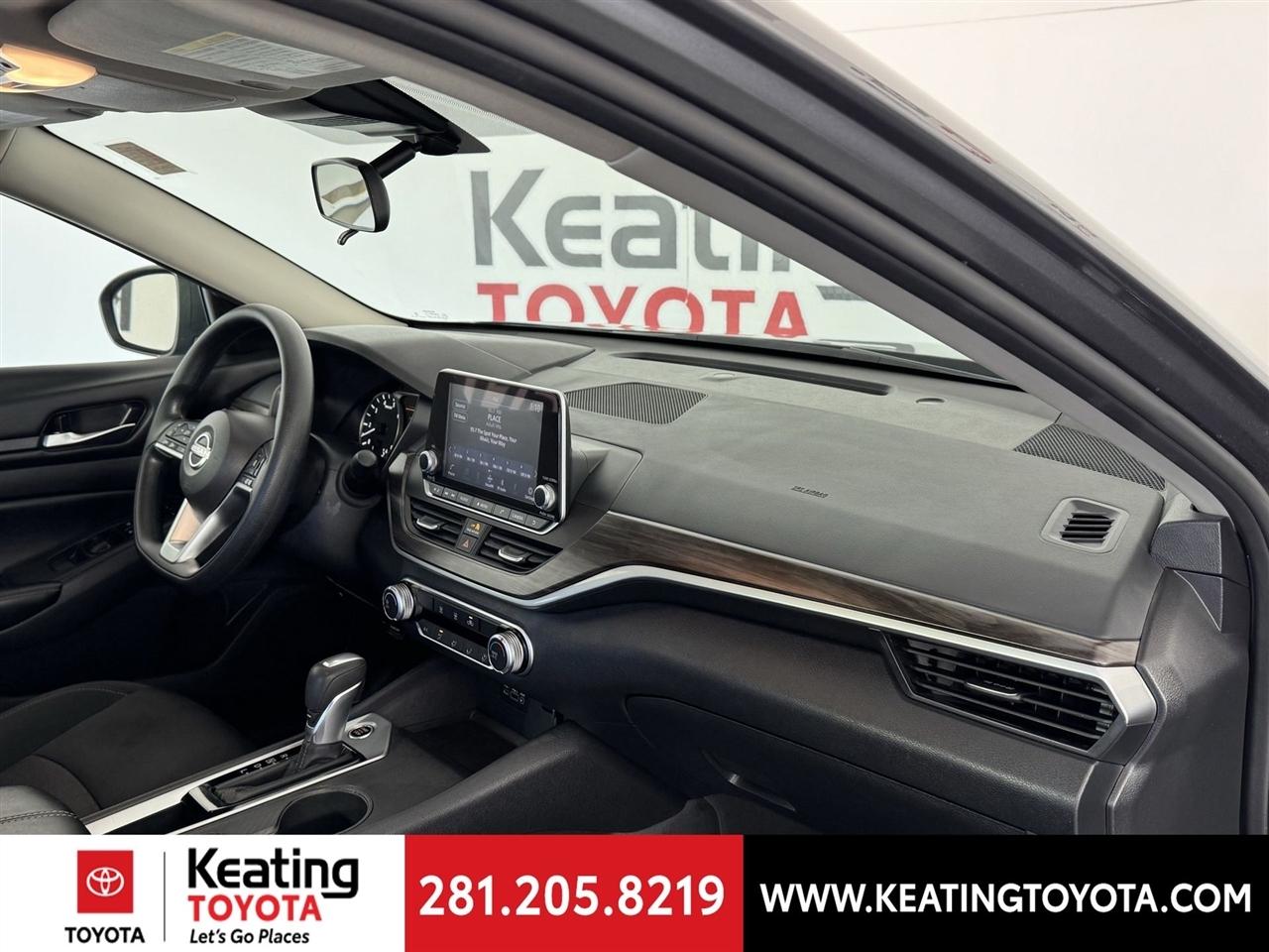 Nissan Altima 2.5 SV 2025