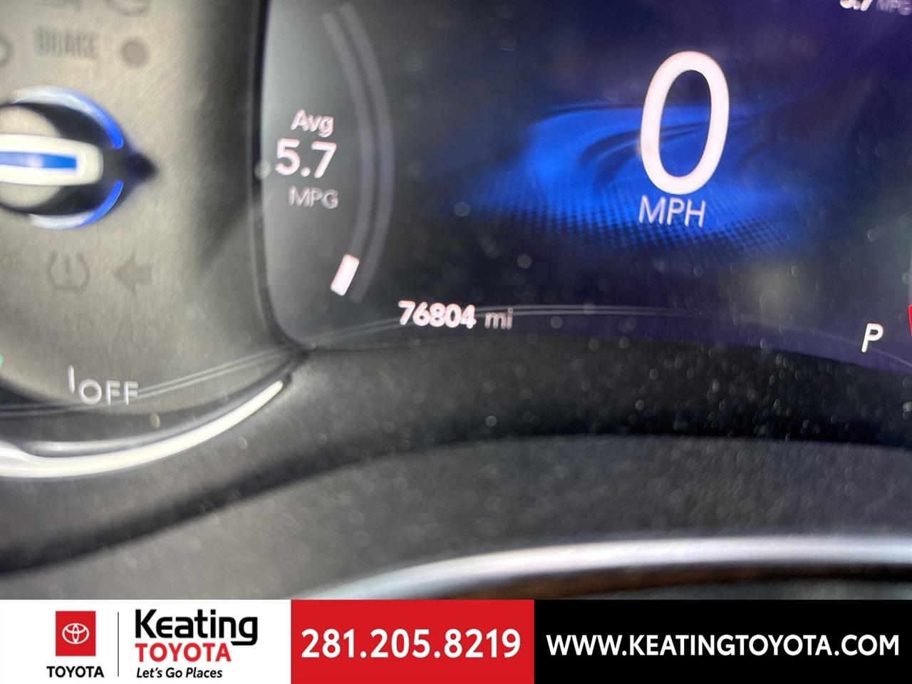 Chrysler Pacifica Hybrid Limited 2023