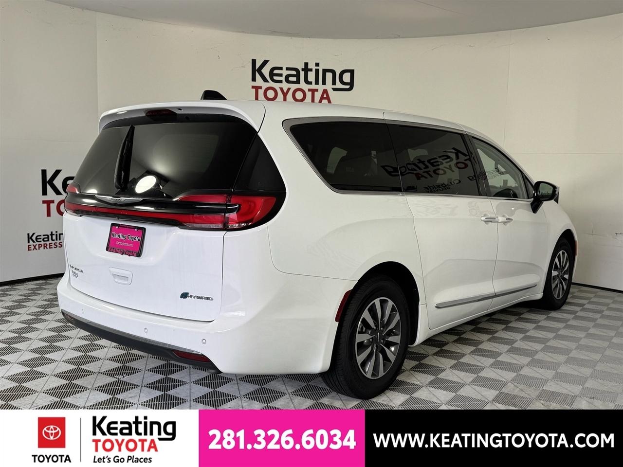 Chrysler Pacifica Hybrid Limited 2023