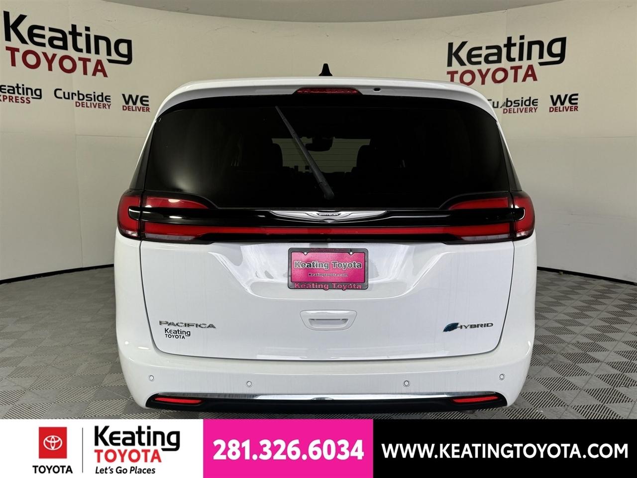 Chrysler Pacifica Hybrid Limited 2023